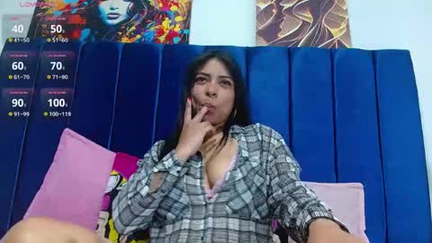bombom_brown1 online show from 05-19-26, 08:26