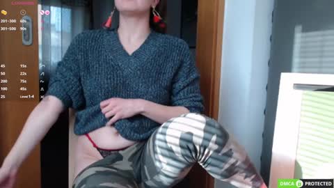 Snapshot of bon_appetits69 chatting on 01-10-25, 11:54 Luthien online show from 01-10-25, 11:54