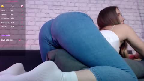 Snapshot of bonbon_aria chatting on 11-09-25, 11:36 Aria online show from 11-09-25, 11:36