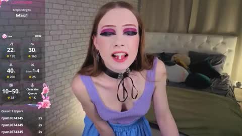 Snapshot of bonbonrosee chatting on 10-23-25, 04:06 Karen online show from 10-23-25, 04:06