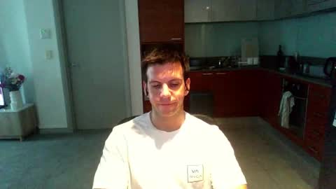 Bondi online show from 02-21-26, 07:09