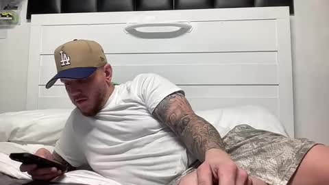 boner4you1994 online show from 10-14-25, 10:38