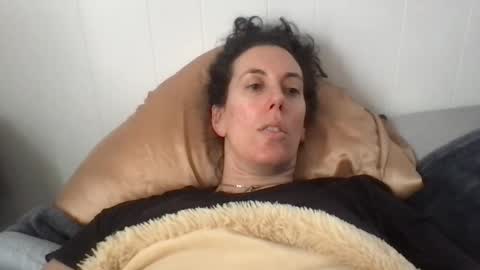 Bonnie online show from 01-19-25, 07:26