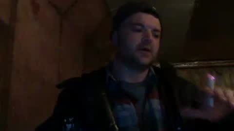 Snapshot of bongdong96 chatting on 12-17-24, 01:50 bongdong96 online show from 12-17-24, 01:50