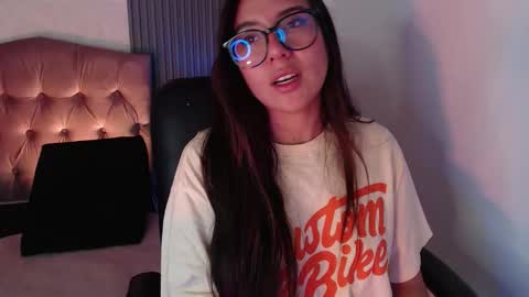 Snapshot of bonnali_lune chatting on 11-01-25, 10:23 bonnali_lune online show from 11-01-25, 10:23