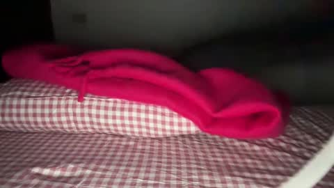 BonnettBonett   I cam from 4pm- 12am central time Costa Rica online show from 12-14-25, 01:22