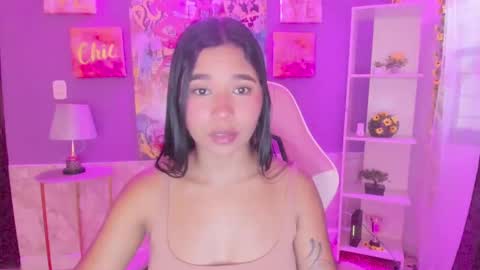 Snapshot of bonnie_benet chatting on 12-05-24, 11:27 Bonnie online show from 12-05-24, 11:27