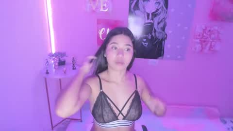 Snapshot of bonnie_benet chatting on 01-07-25, 11:58 Bonnie online show from 01-07-25, 11:58