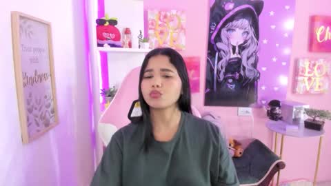 Snapshot of bonnie_benet chatting on 11-20-25, 04:23 Bonnie online show from 11-20-25, 04:23