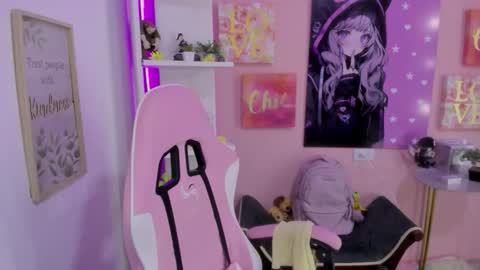 Snapshot of bonnie_benet chatting on 12-02-25, 03:45 Bonnie online show from 12-02-25, 03:45