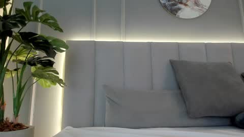 Bonnie online show from 01-27-25, 02:10