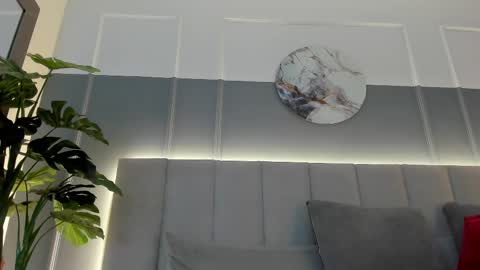 Bonnie online show from 03-07-25, 05:18