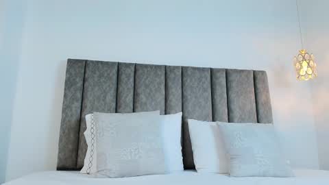 Bonnie online show from 10-01-25, 04:29