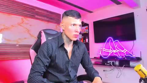 becky online show from 11-12-25, 02:34