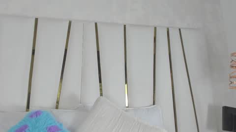 Snapshot of bonnie_sm chatting on 09-28-25, 07:08 Bonnie online show from 09-28-25, 07:08