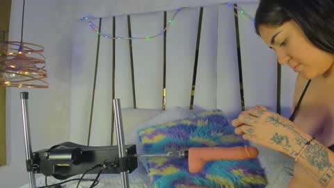 Snapshot of bonnie_sm chatting on 11-16-25, 07:19 Bonnie online show from 11-16-25, 07:19