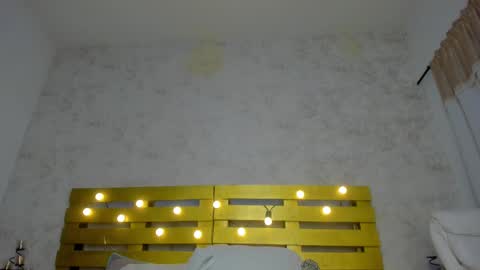 Snapshot of bonnie_sm chatting on 11-23-25, 07:13 Bonnie online show from 11-23-25, 07:13