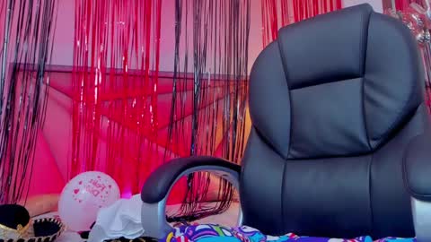   online show from 02-15-25, 07:27