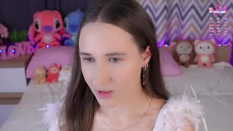 Emma online show from 09-18-25, 01:18