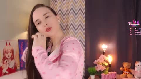 Emma online show from 11-05-25, 01:05