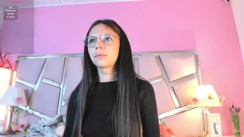 Snapshot of bonniepark_ chatting on 05-18-26, 03:51 Bonnie online show from 05-18-26, 03:51