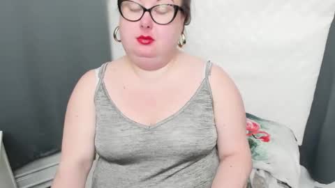 Snapshot of bonnieshining chatting on 01-06-25, 05:52 Bonnie online show from 01-06-25, 05:52