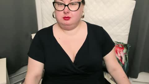 Snapshot of bonnieshining chatting on 01-29-25, 06:43 Bonnie online show from 01-29-25, 06:43