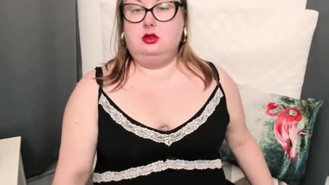 Snapshot of bonnieshining chatting on 02-03-25, 08:02 Bonnie online show from 02-03-25, 08:02