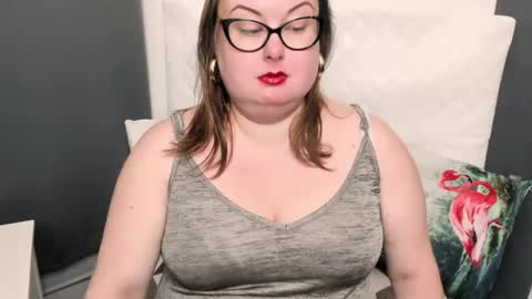 Snapshot of bonnieshining chatting on 02-04-25, 04:48 Bonnie online show from 02-04-25, 04:48