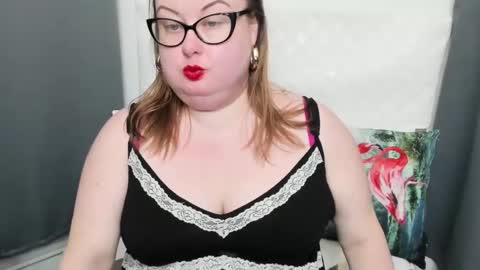 Snapshot of bonnieshining chatting on 02-11-25, 05:47 Bonnie online show from 02-11-25, 05:47