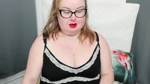 Snapshot of bonnieshining chatting on 02-18-25, 06:04 Bonnie online show from 02-18-25, 06:04