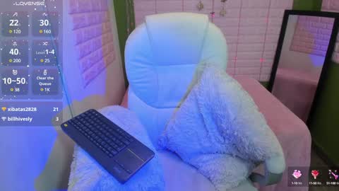 Snapshot of bonnieshyy chatting on 02-07-25, 11:55 Bonnie  online show from 02-07-25, 11:55