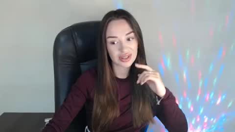 Snapshot of bonniexxx_ chatting on 10-21-25, 06:58 Bonnie online show from 10-21-25, 06:58