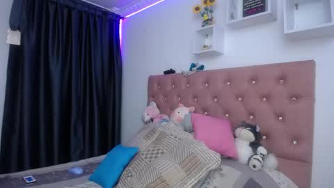 Soffy Brooks Independent model online show from 10-08-25, 06:44