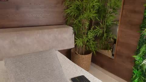 Bonny online show from 04-18-26, 11:58