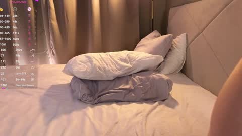 Snapshot of bonnyflower chatting on 02-08-25, 11:45 Eva online show from 02-08-25, 11:45