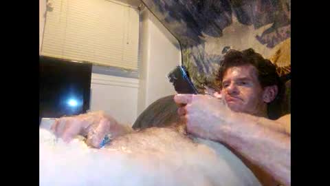 Snapshot of bonop1 chatting on 12-17-24, 06:02 bonop1 online show from 12-17-24, 06:02