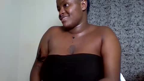 Snapshot of boobey_warden chatting on 10-05-25, 08:23 boobey_warden online show from 10-05-25, 08:23