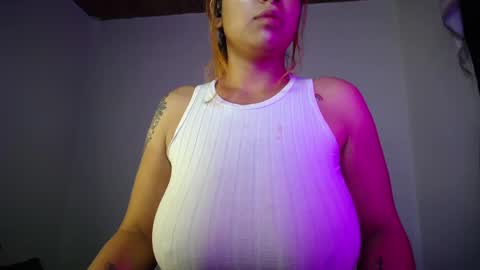 KIM     online show from 09-14-25, 04:11