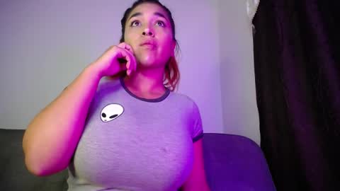 KIM     online show from 12-02-25, 03:34