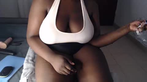 Snapshot of booby_candy chatting on 12-22-24, 03:22 booby_candy online show from 12-22-24, 03:22