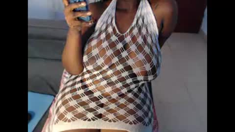 Snapshot of booby_candy chatting on 12-28-24, 08:58 booby_candy online show from 12-28-24, 08:58