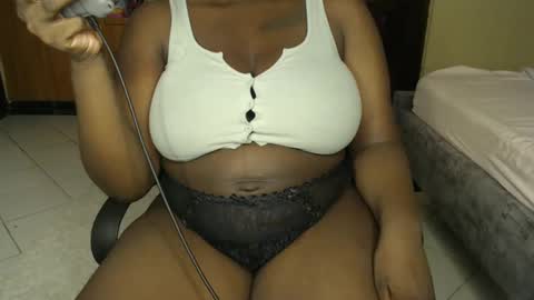 Snapshot of booby_candy chatting on 01-09-25, 10:52 booby_candy online show from 01-09-25, 10:52