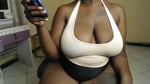 Snapshot of booby_candy chatting on 03-11-25, 01:23 booby_candy online show from 03-11-25, 01:23