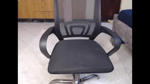 Snapshot of booby_candy chatting on 10-03-25, 05:32 booby_candy online show from 10-03-25, 05:32