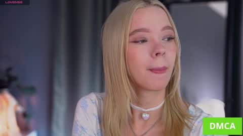 Alina online show from 10-27-25, 07:34