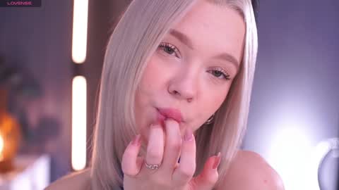 Alina online show from 11-28-25, 08:28