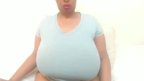 boobyqueen online show from 04-07-26, 10:05