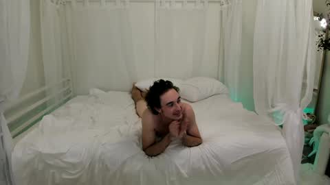 Miley online show from 02-27-25, 10:04