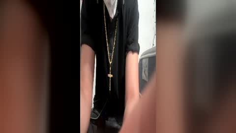 SHY BOY online show from 06-15-26, 03:53